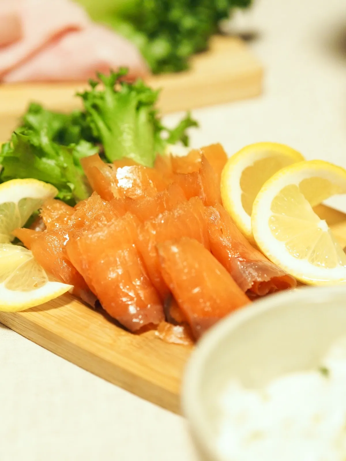 Varmt tilbehør til koldtbord